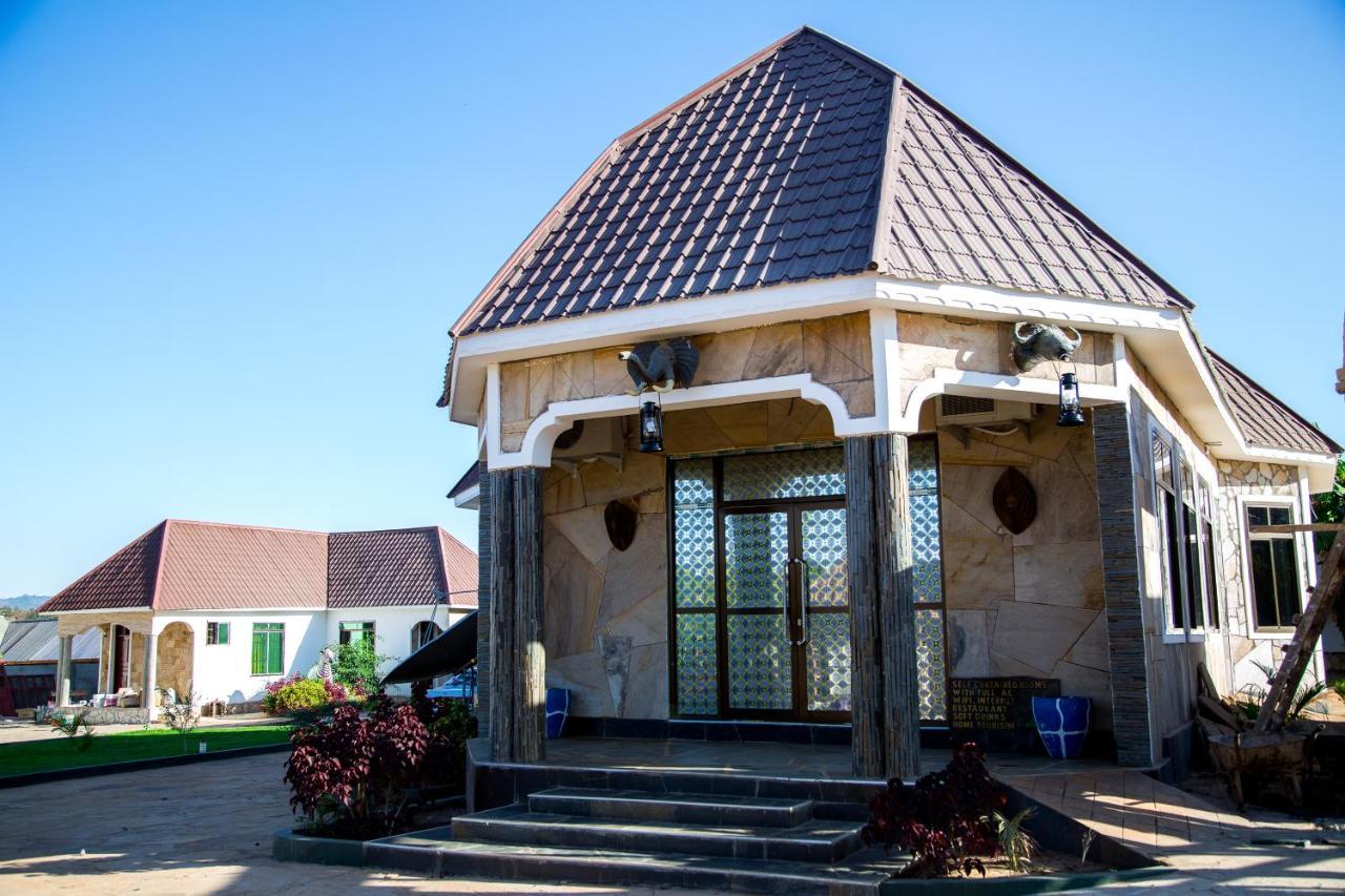 Asmorein Hotel Babati Exterior foto